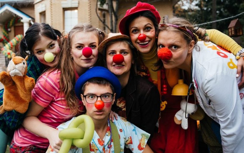 Алтайские студенты запустили проект «Больничная клоунада»