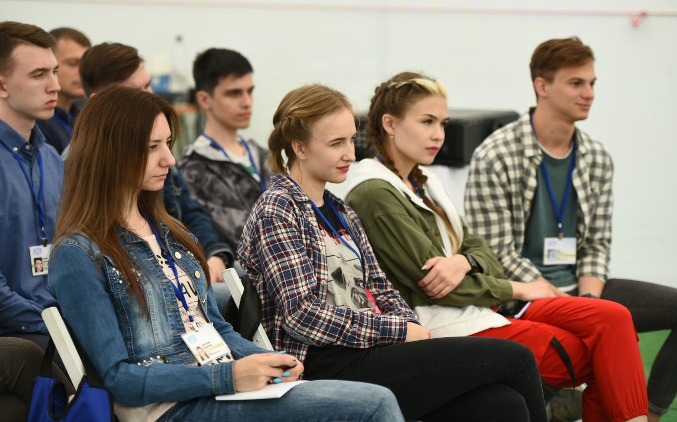 Молодежь Алтайского края приглашают стать участниками всероссийских конкурсов