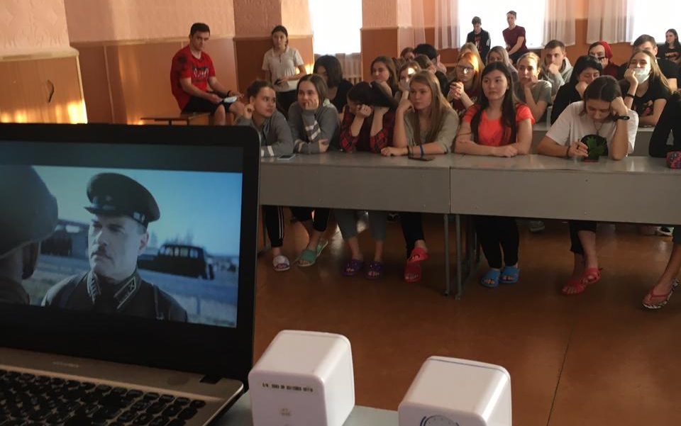 В выходные для молодёжи края прошли очередные показы фильма «Подольские курсанты»