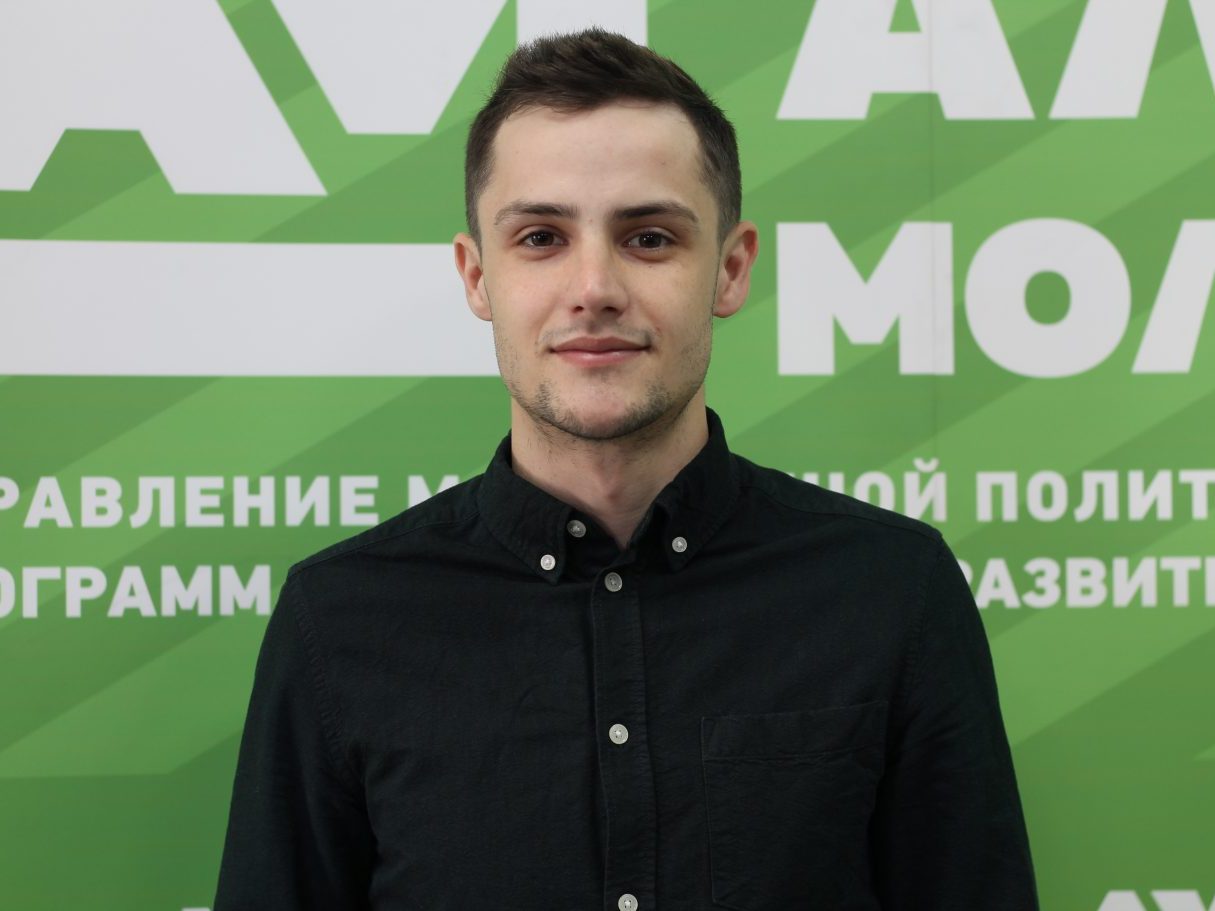 Вальтер Артур Дмитриевич