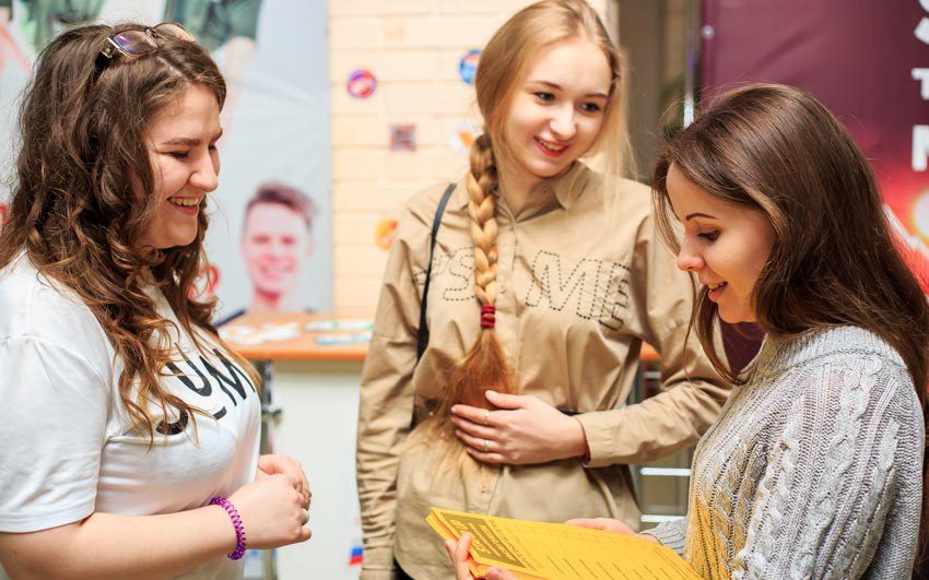 В Ленинском районе Барнаула объявлен конкурс на лучшую презентацию клубов молодого избирателя