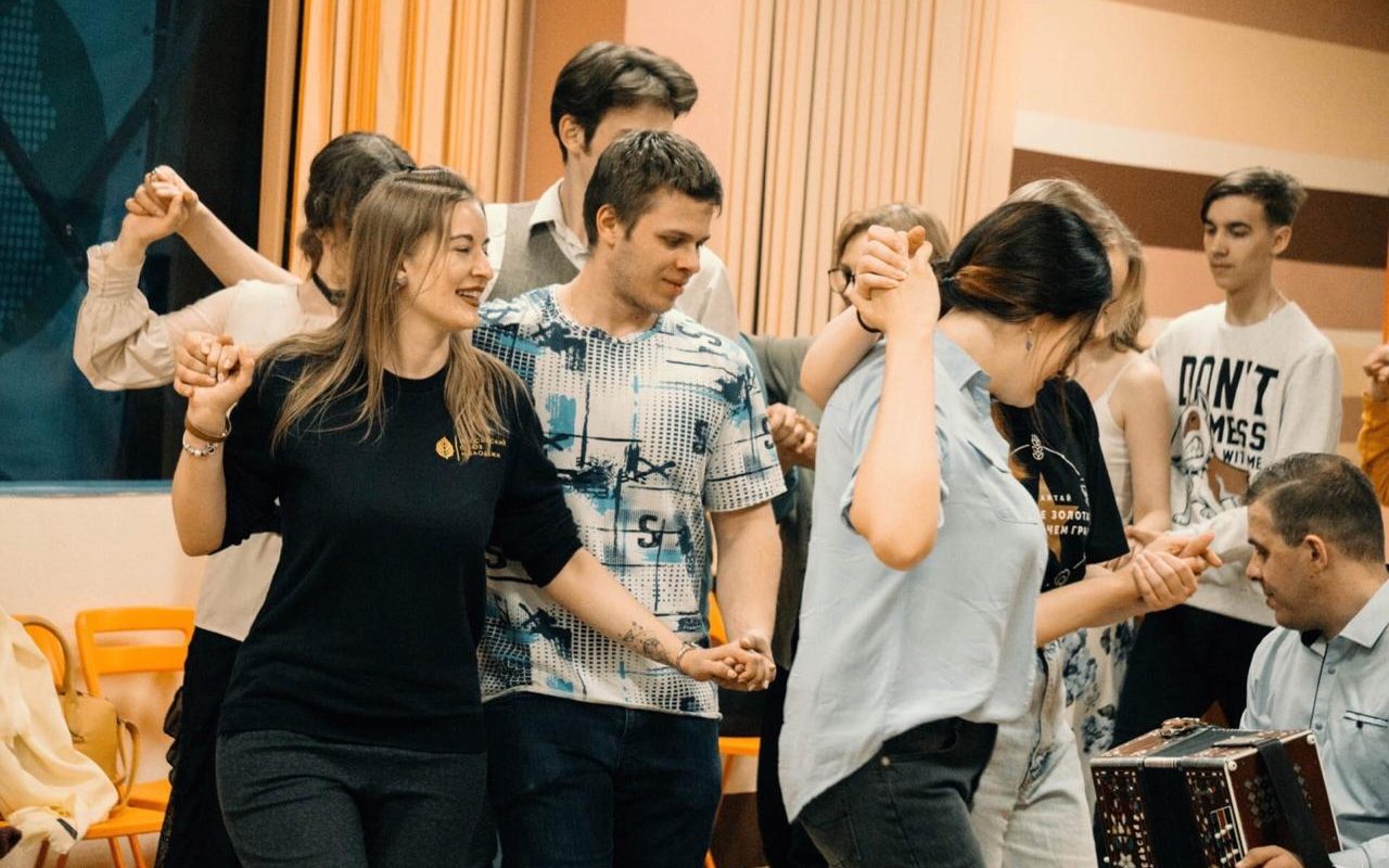 В Барнауле пройдёт мастер-класс по играм и танцам народов России