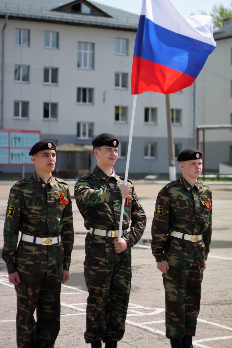 Алтайская молодёжь сыграла в «Зарницу» — Краевой дворец молодежи